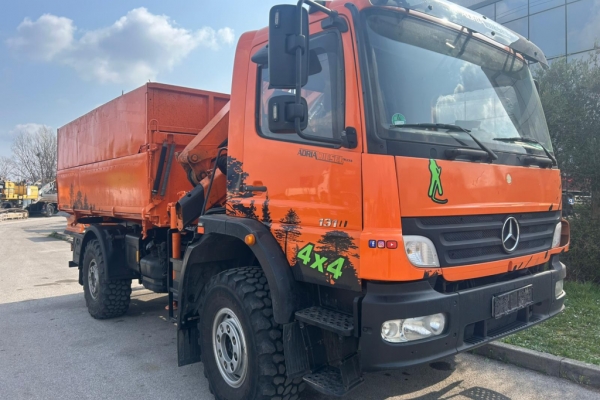 Mercedes Atego 13.18 4x4 - Gallery